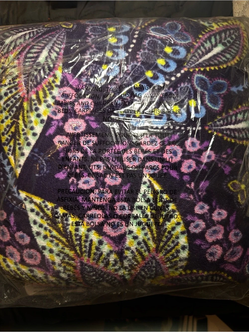 NWT Vera Bradley Fleece travel blanket batik leaves still in bag with receipt.